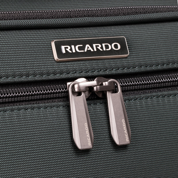 variant:47606538764480 Ricardo Beverly Hills Montecito 3.0 Softside Large Checked Luggage Hunter Green