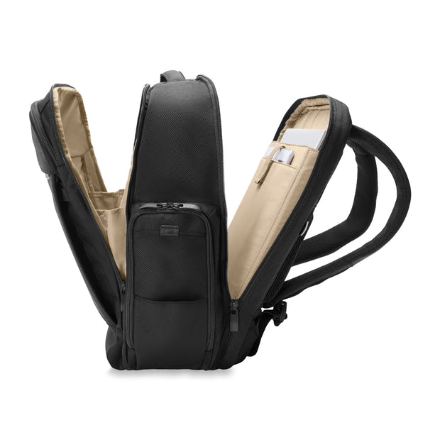 variant:42980865048768 Baseline Traveler Backpack Black